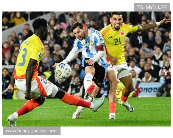 帕尔默 vs 梅西：节奏掌控与终结冷静度对比分析