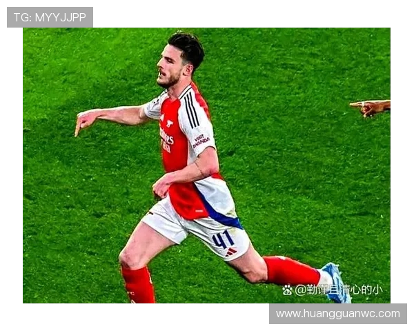 开球规则：球被踢并移动即开球，可向任意方向传球并可直接得分